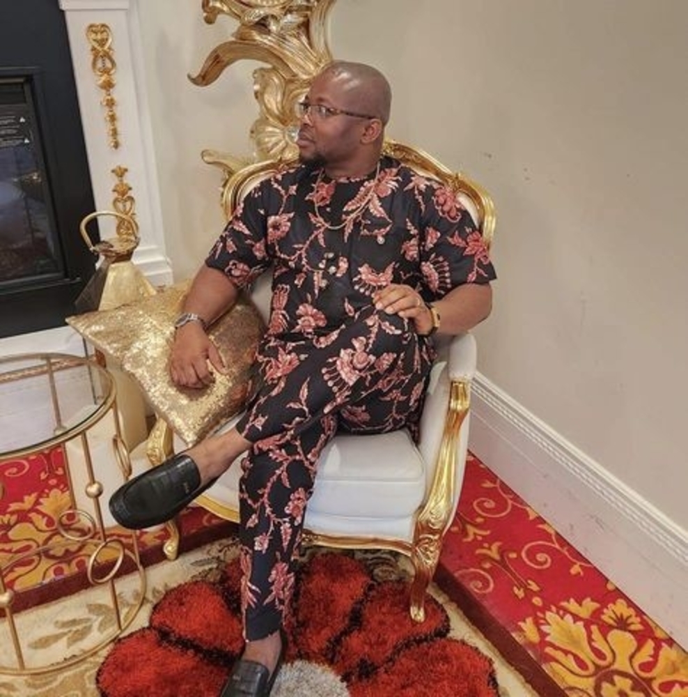 Meet your Posher, Emmanuel